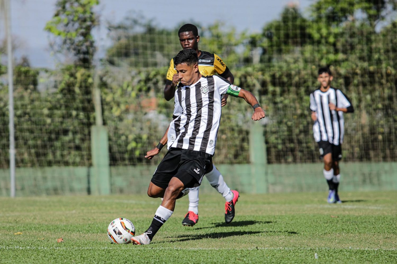 Juventus bate Seara e segue 100% na Copa SC Sub-17; SC Jaraguá