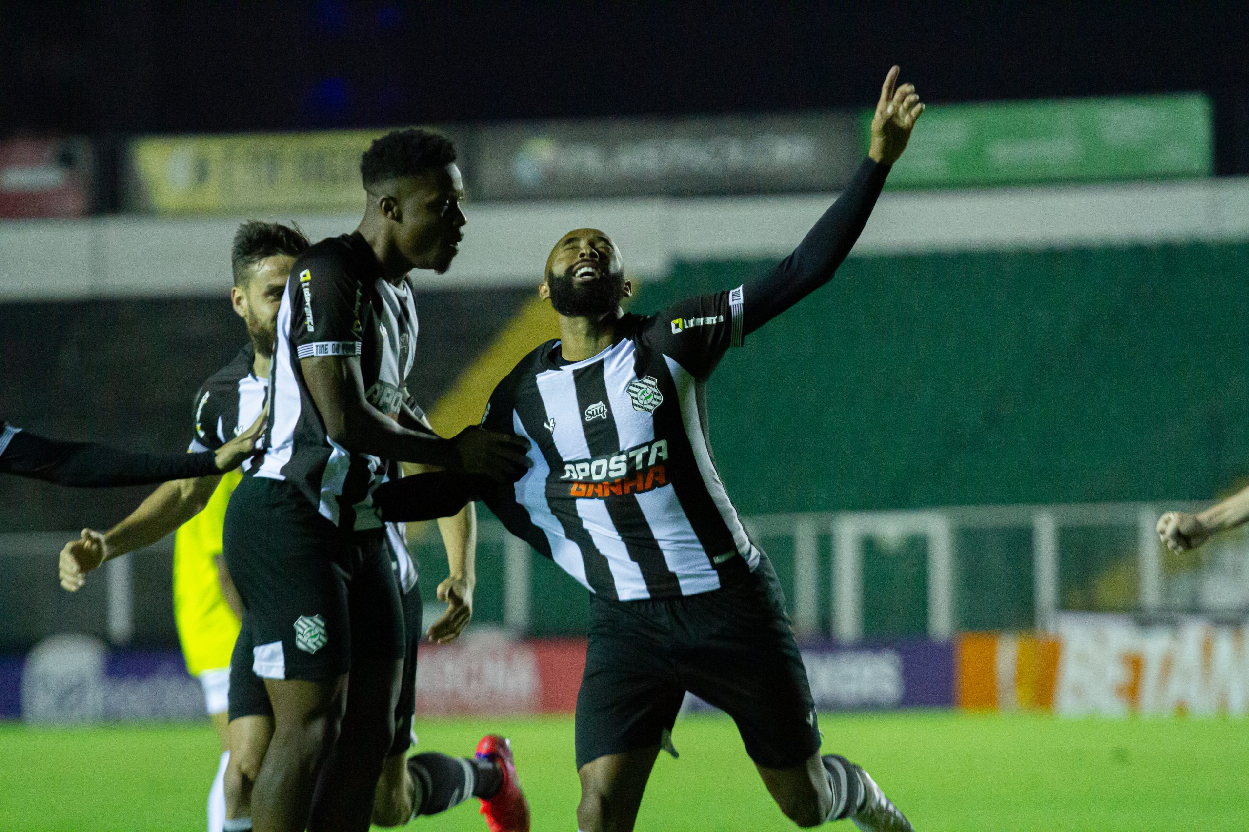 Renan Bernabé tem maior número de gols por minuto pelo Figueirense